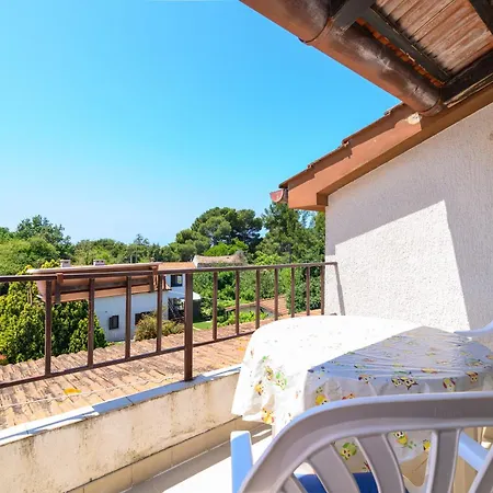 By The Sea Banjole, - 3002