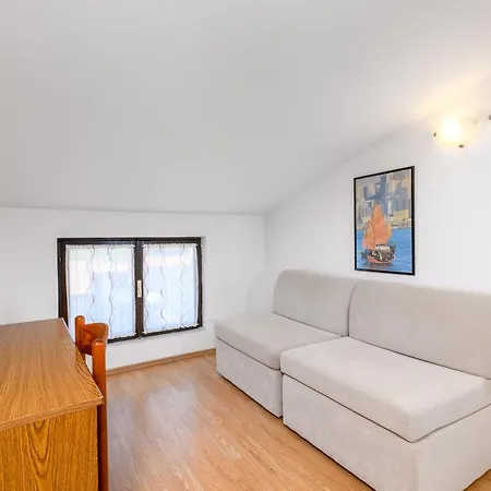 Appartamento By The Sea Banjole, - 3002 Pola