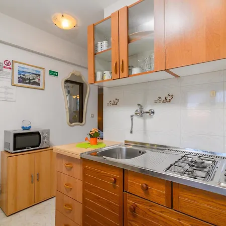 By The Sea Banjole, - 3002 Pula