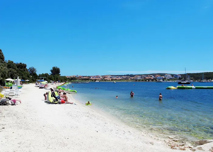 Apartment By The Sea Banjole, - 3002 Pula