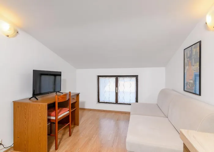 Apartment By The Sea Banjole, - 3002 *